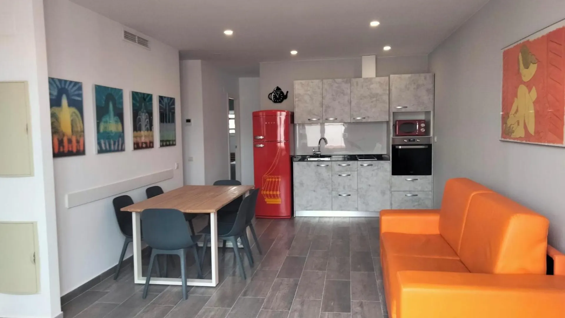 Apartamentos Turísticos Tenor by Bossh Hotels Barcelona